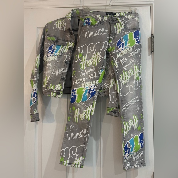 NWT Encrypted Kids Urban Street Graffiti Denim Pants Trucker Jacket Set Size 8 S - Picture 2 of 7